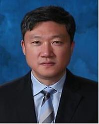 Dr. Seok-Jun Yoon